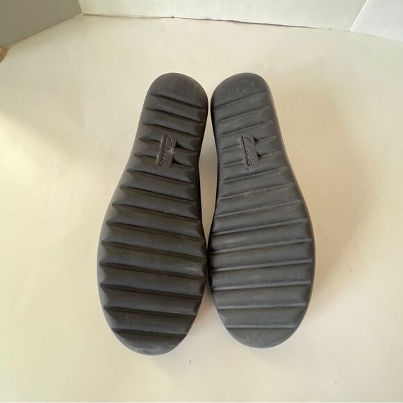 Clarks Womens Soft Cushion Blue Perforated Comfort Slip On Loafers Size 8.5 - Picture 6 of 6